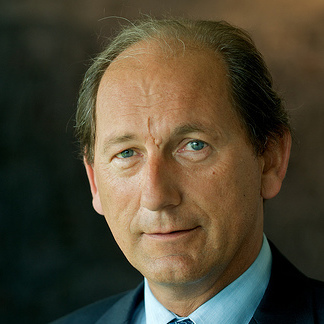 2752935062_2eb01ba4fc