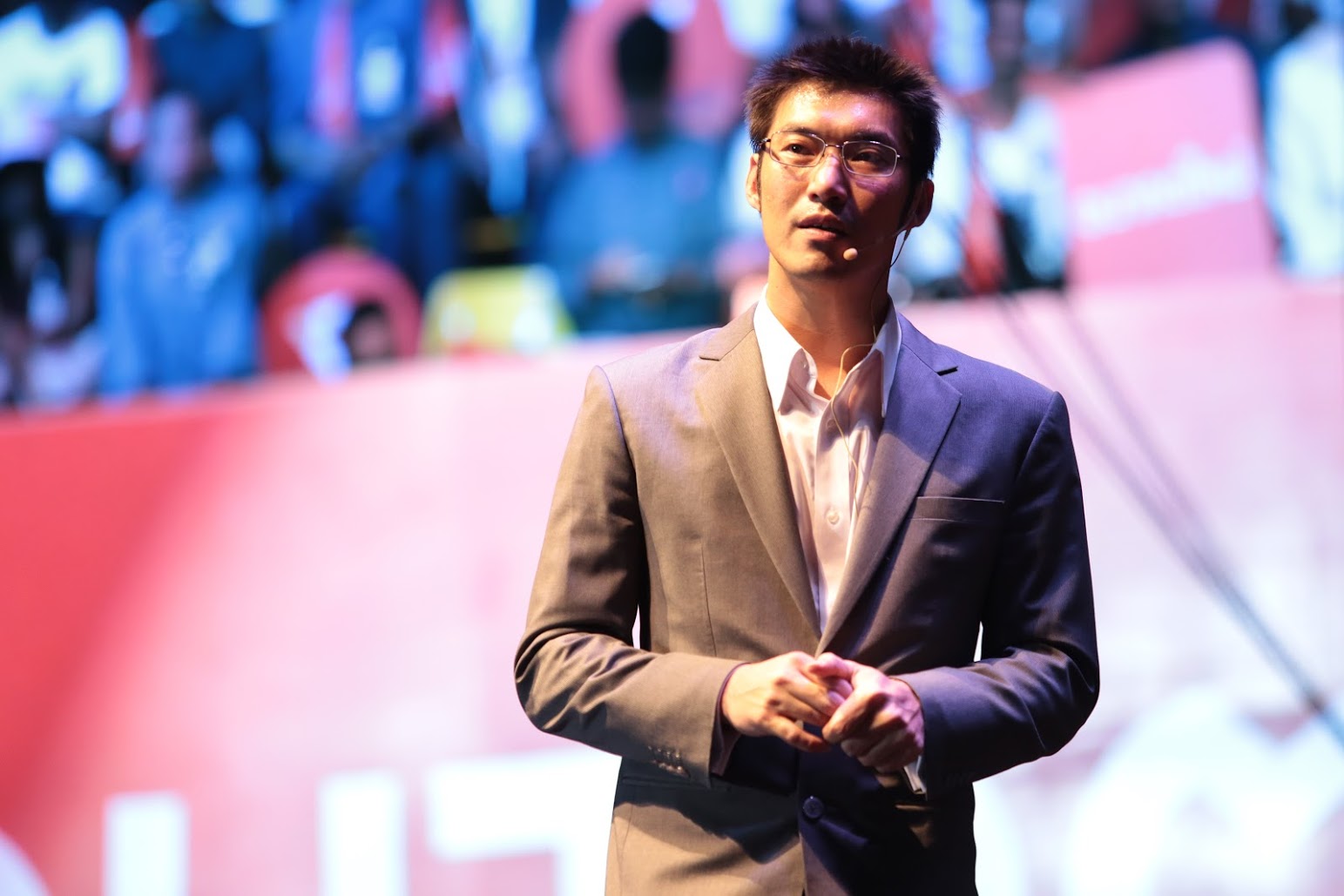 Thanathoran-Juangroongruangkit