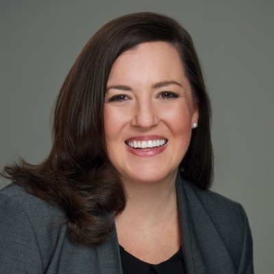 Courtney Hesselbacher Headshot