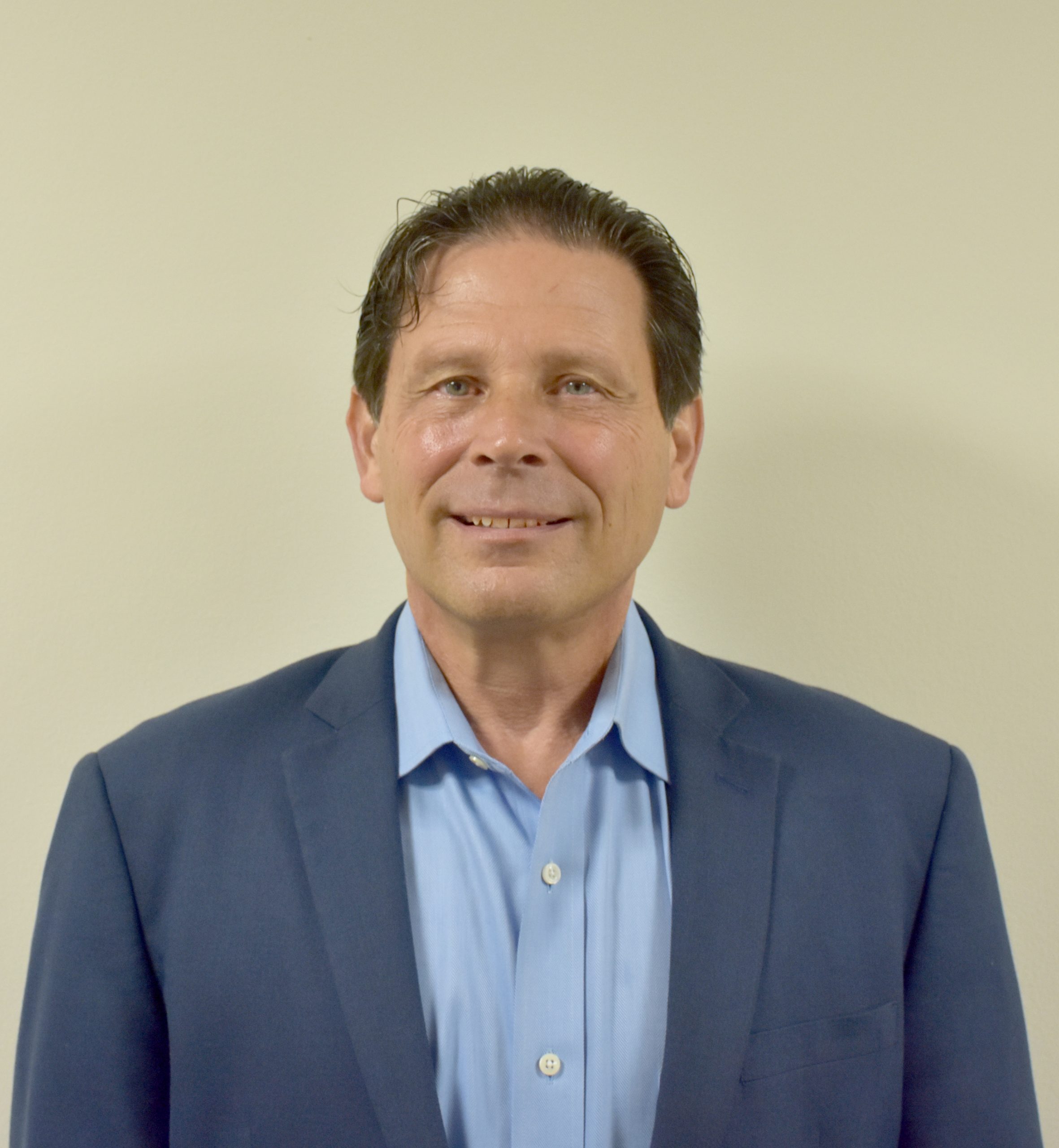 Andy Hecker's Headshot